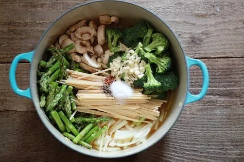 5 Easy One-Pot Dinners for Busy Weeknights
